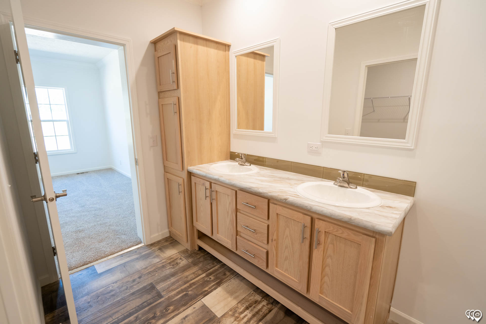 Dutch Elite 325803 Alder For Sale at Eagle Park Homes